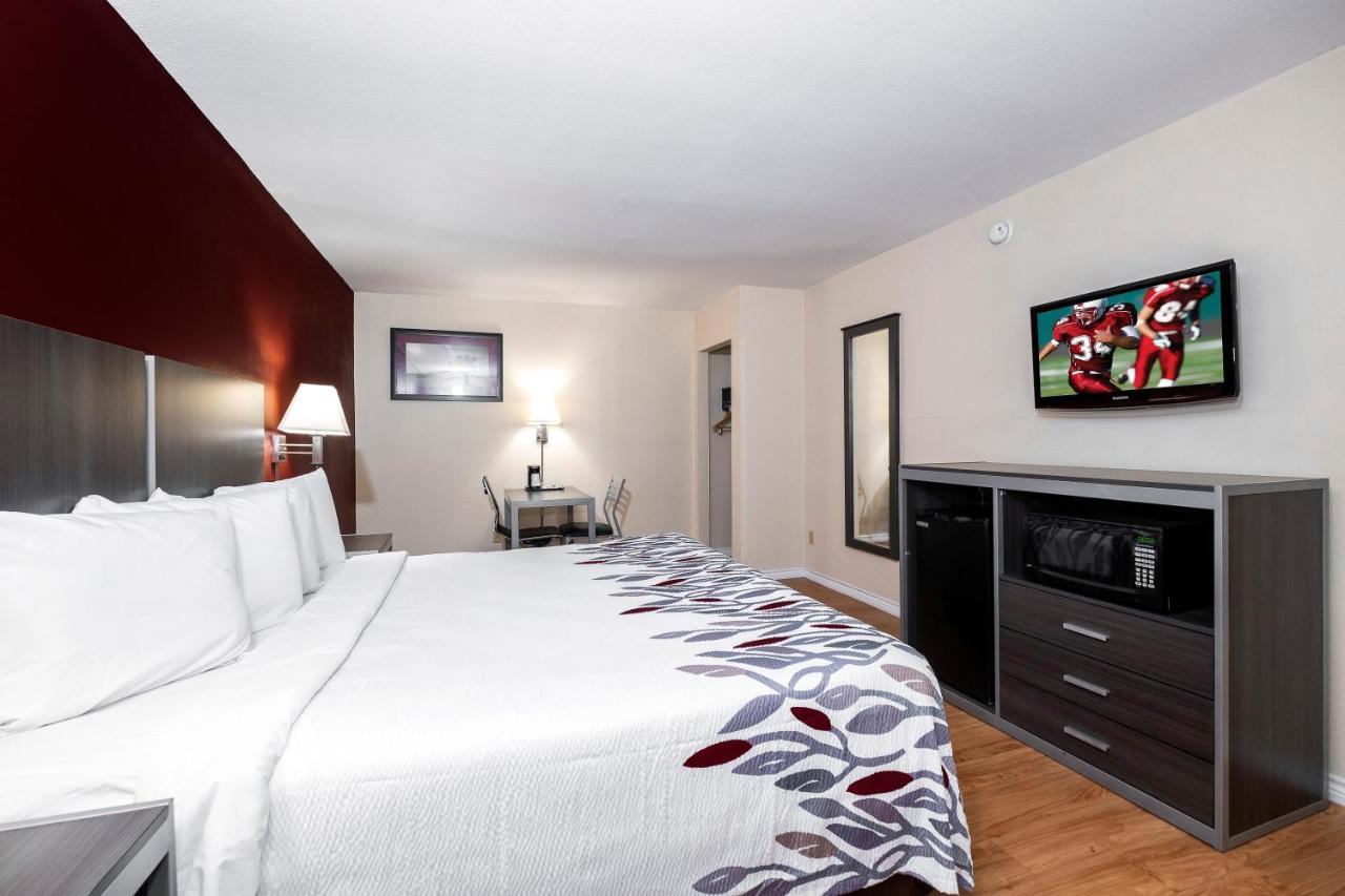 Red Roof Inn Houston North - Fm1960 & I-45 Westfield Extérieur photo