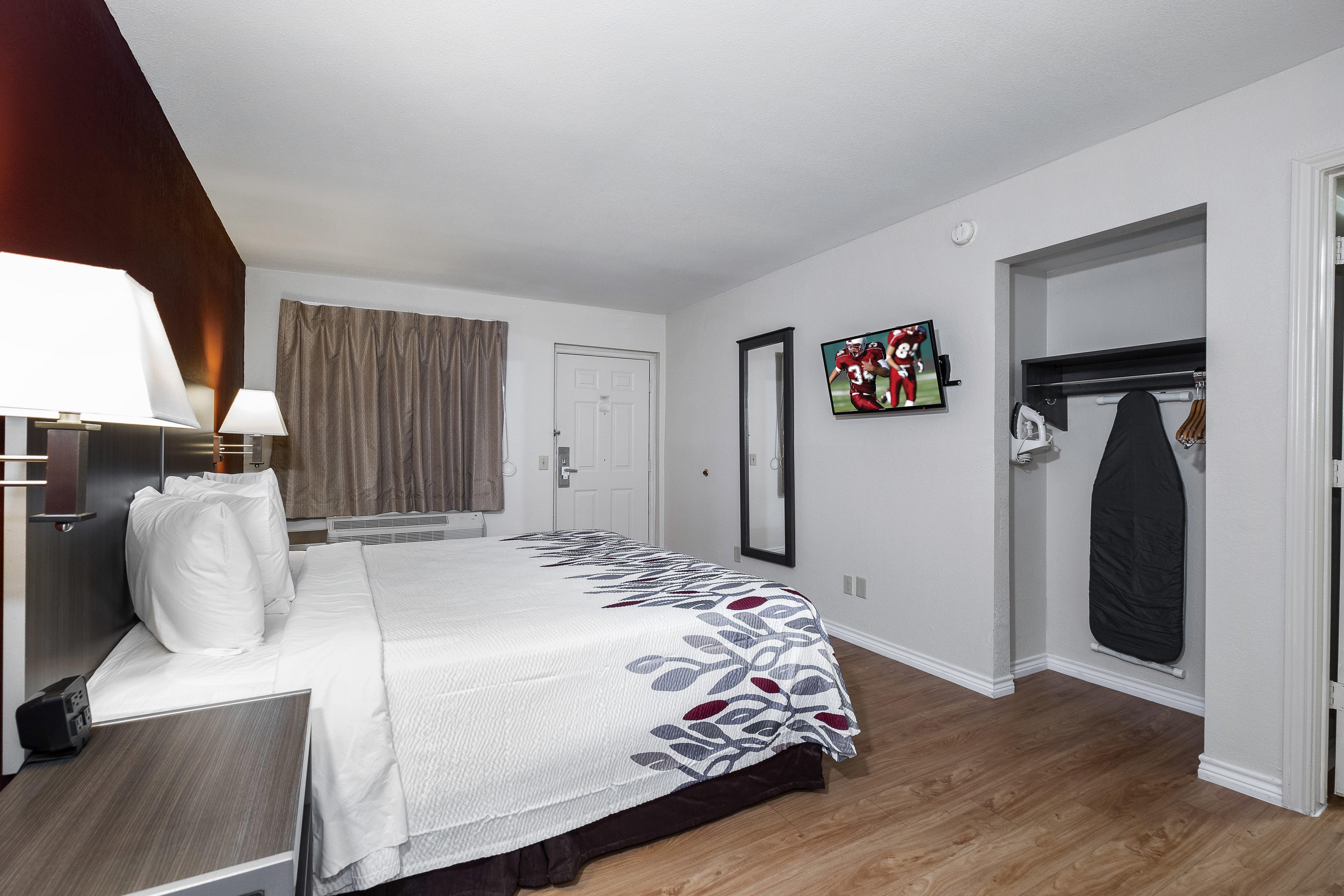 Red Roof Inn Houston North - Fm1960 & I-45 Westfield Extérieur photo