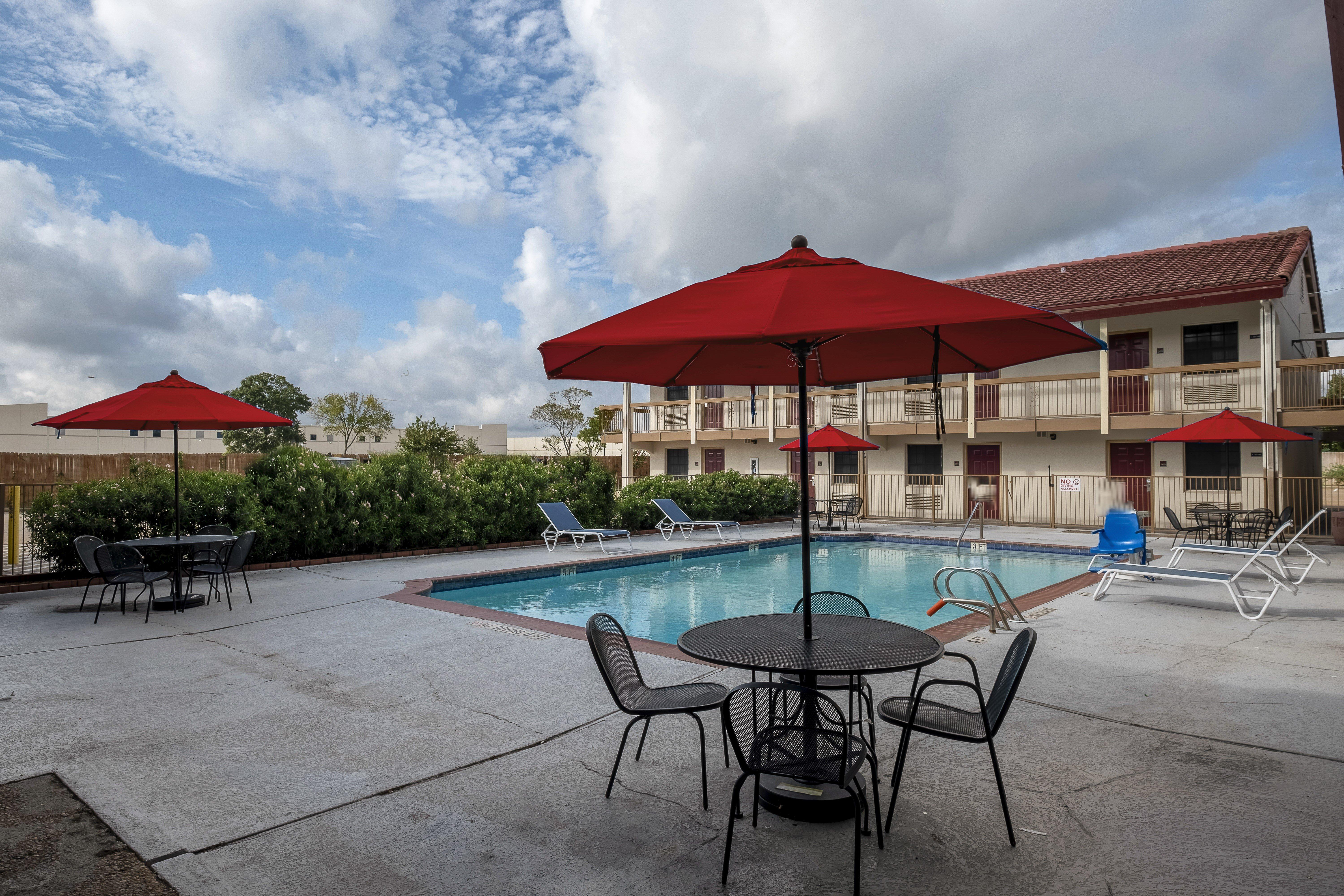 Red Roof Inn Houston North - Fm1960 & I-45 Westfield Extérieur photo